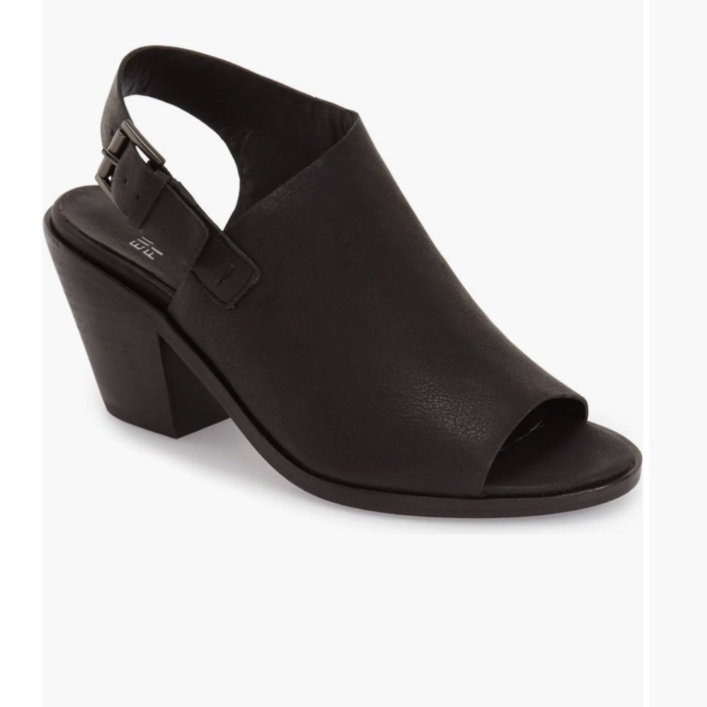 Eileen Fisher Glance slingback sandal, size 7.5, black